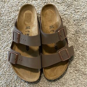 NEW Birkenstock Arizona Sandals